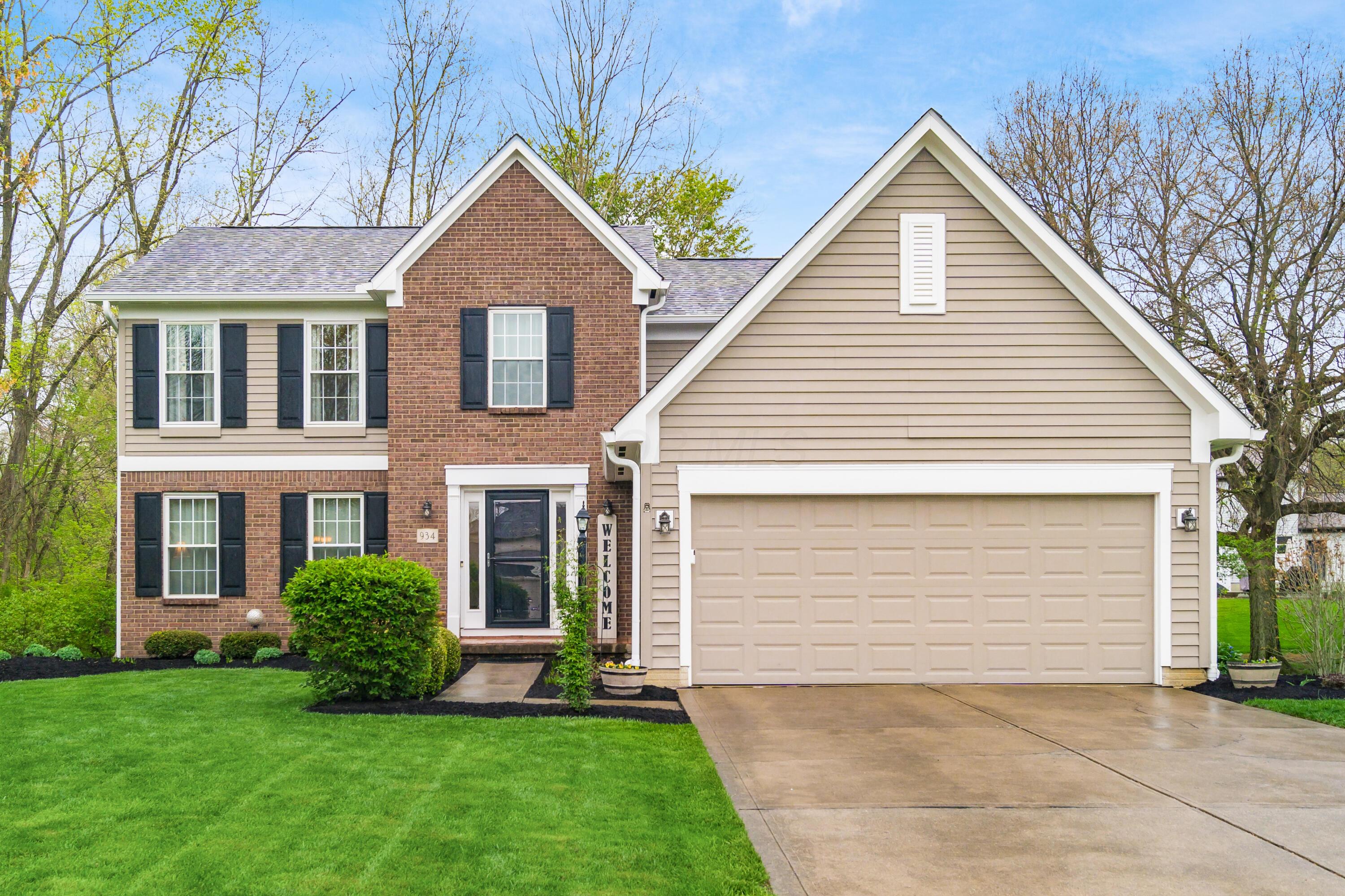 934 Carron Court, Pickerington, Ohio image 1