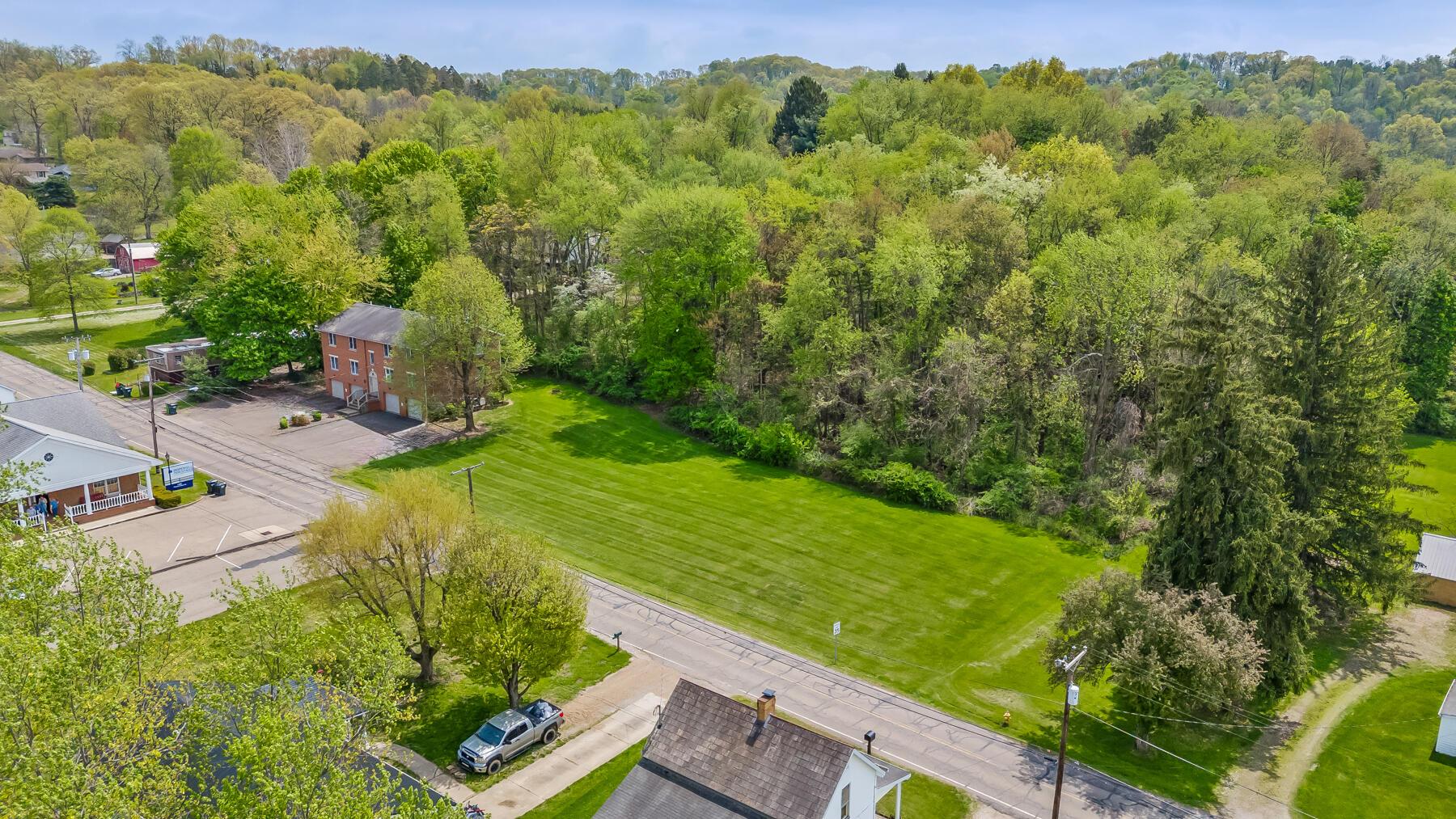 NA Pleasant Valley Drive, Coshocton, Ohio image 7