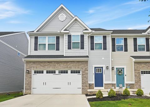 Photo of 3806 Mason Lane, Grove City, OH 43123 (MLS # 226011992)