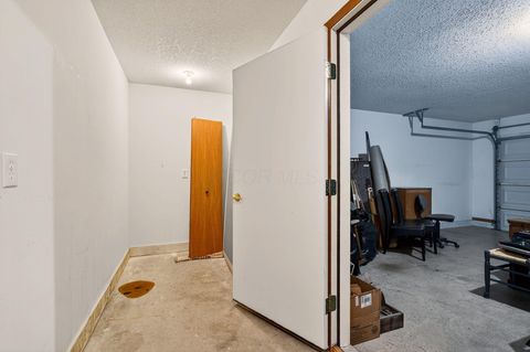 Tiny photo for 401 Virginia Court, Pataskala, OH 43062 (MLS # 225045745)