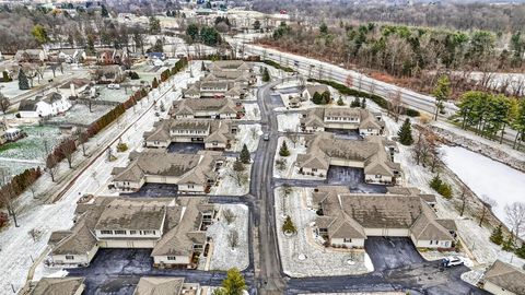 Tiny photo for 401 Virginia Court, Pataskala, OH 43062 (MLS # 225045745)