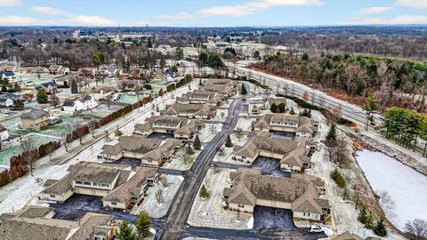 Tiny photo for 401 Virginia Court, Pataskala, OH 43062 (MLS # 225045745)