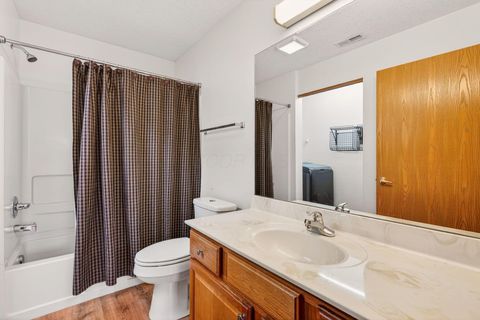 Tiny photo for 401 Virginia Court, Pataskala, OH 43062 (MLS # 225045745)