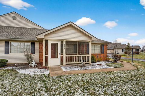 Tiny photo for 401 Virginia Court, Pataskala, OH 43062 (MLS # 225045745)