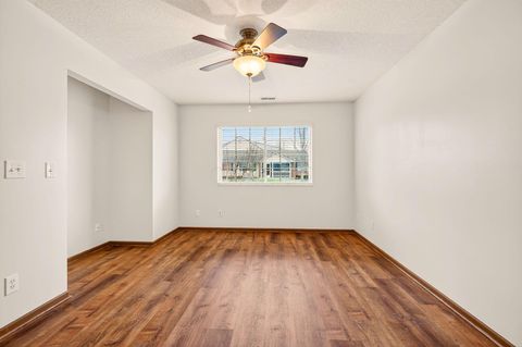 Tiny photo for 401 Virginia Court, Pataskala, OH 43062 (MLS # 225045745)