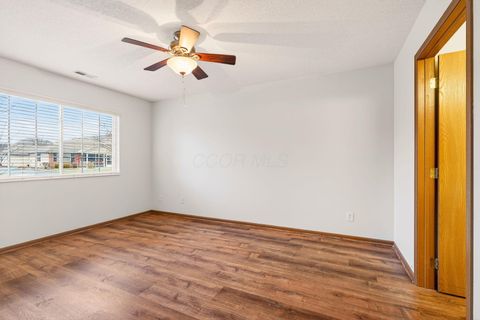 Tiny photo for 401 Virginia Court, Pataskala, OH 43062 (MLS # 225045745)