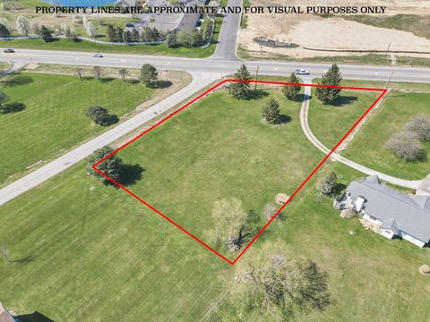 Photo of 5945 Columbus Road, Granville, OH 43023 (MLS # 223010336)