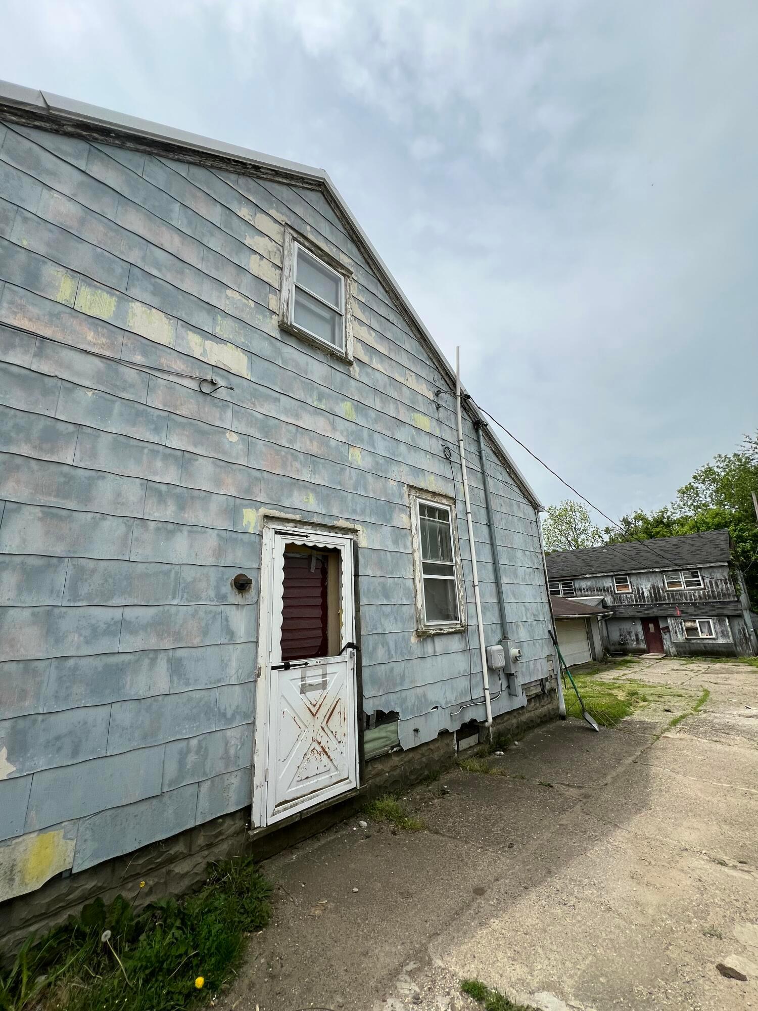 527 N 15th Street, Coshocton, Ohio image 4