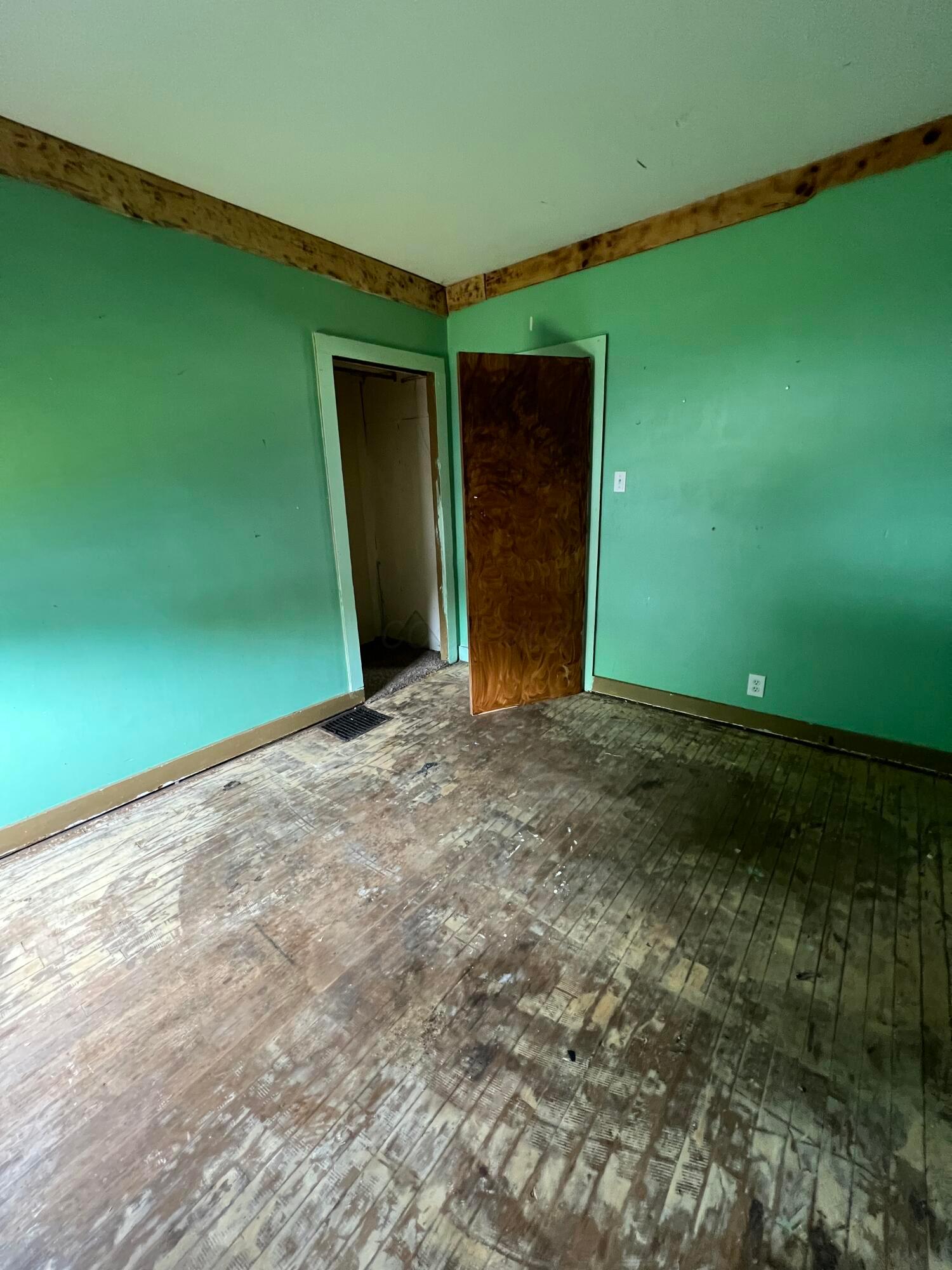527 N 15th Street, Coshocton, Ohio image 11