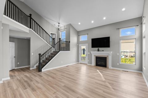 Photo of 6553 Bowery Peak Lane, Westerville, OH 43081 (MLS # 225042272)