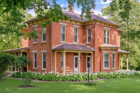 Photo of 18839 Raymond Road, Marysville, OH 43040 (MLS # 226031559)
