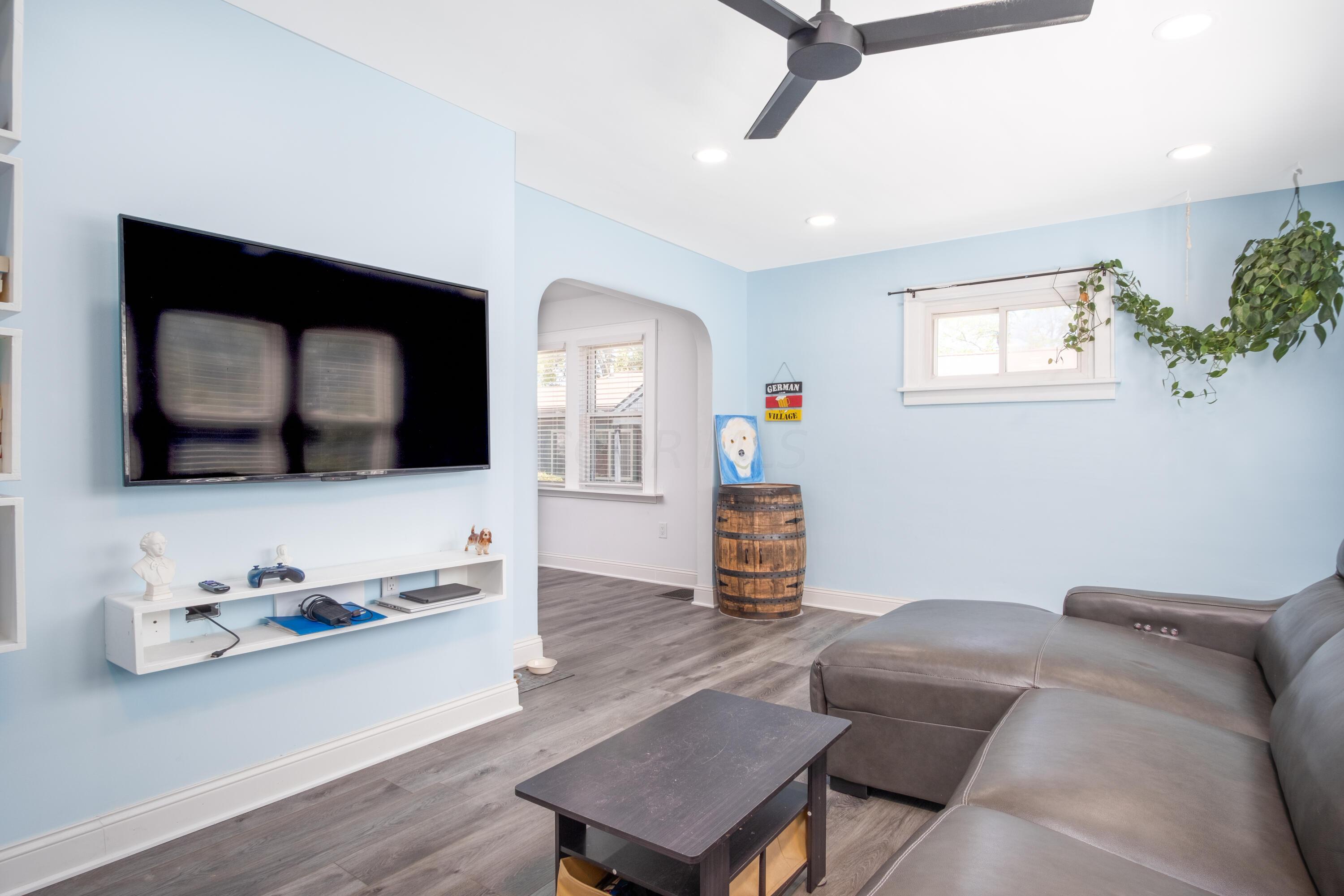 Columbus, Ohio 43202, United States, 3 Bedrooms Bedrooms, ,2 BathroomsBathrooms,Residential,Active,45049