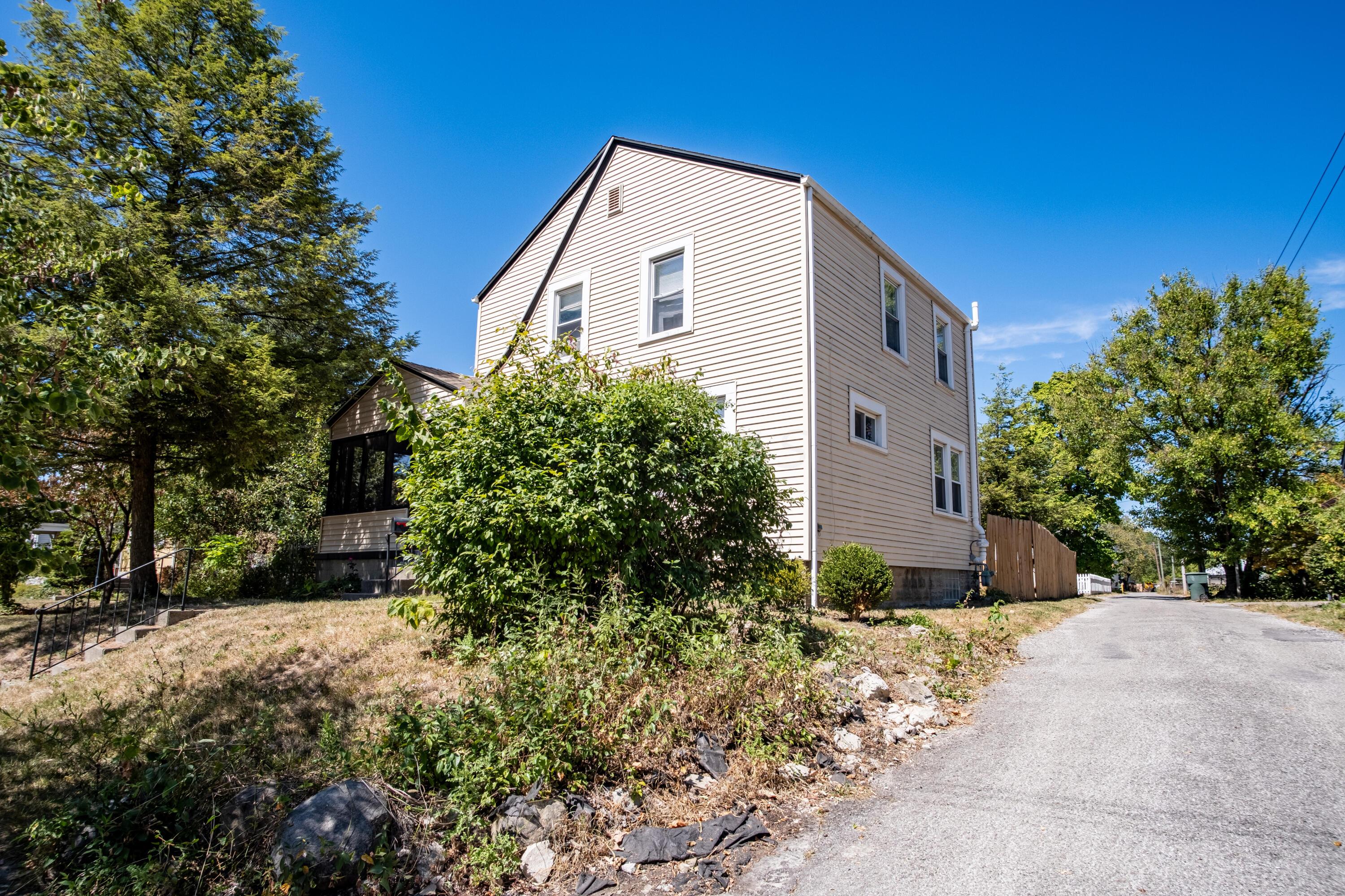 Columbus, Ohio 43202, United States, 3 Bedrooms Bedrooms, ,2 BathroomsBathrooms,Residential,Active,45049