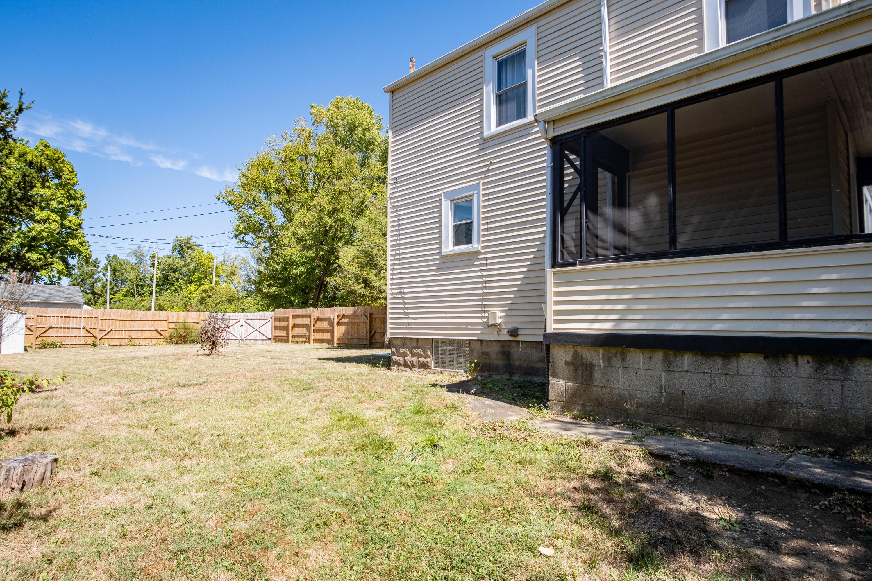 Columbus, Ohio 43202, United States, 3 Bedrooms Bedrooms, ,2 BathroomsBathrooms,Residential,Active,45049