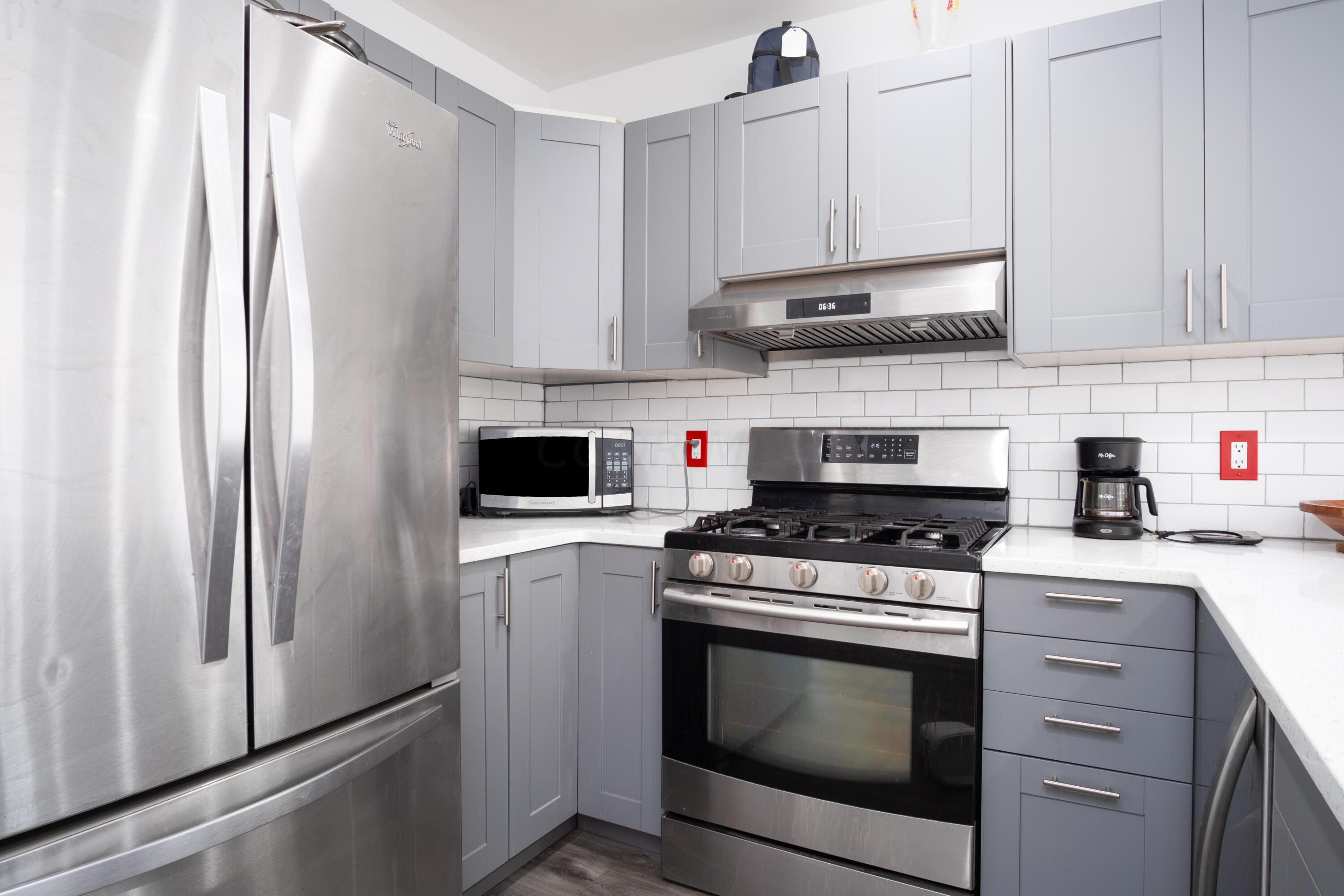 Columbus, Ohio 43202, United States, 3 Bedrooms Bedrooms, ,2 BathroomsBathrooms,Residential,Active,45049