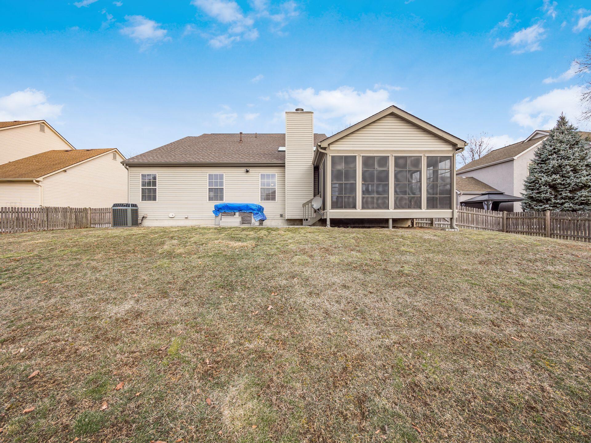 4477 Huntwicke Drive, Hilliard, Ohio image 45