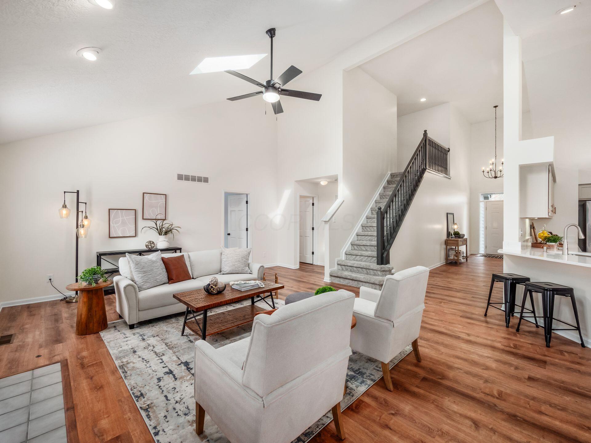 4477 Huntwicke Drive, Hilliard, Ohio image 18