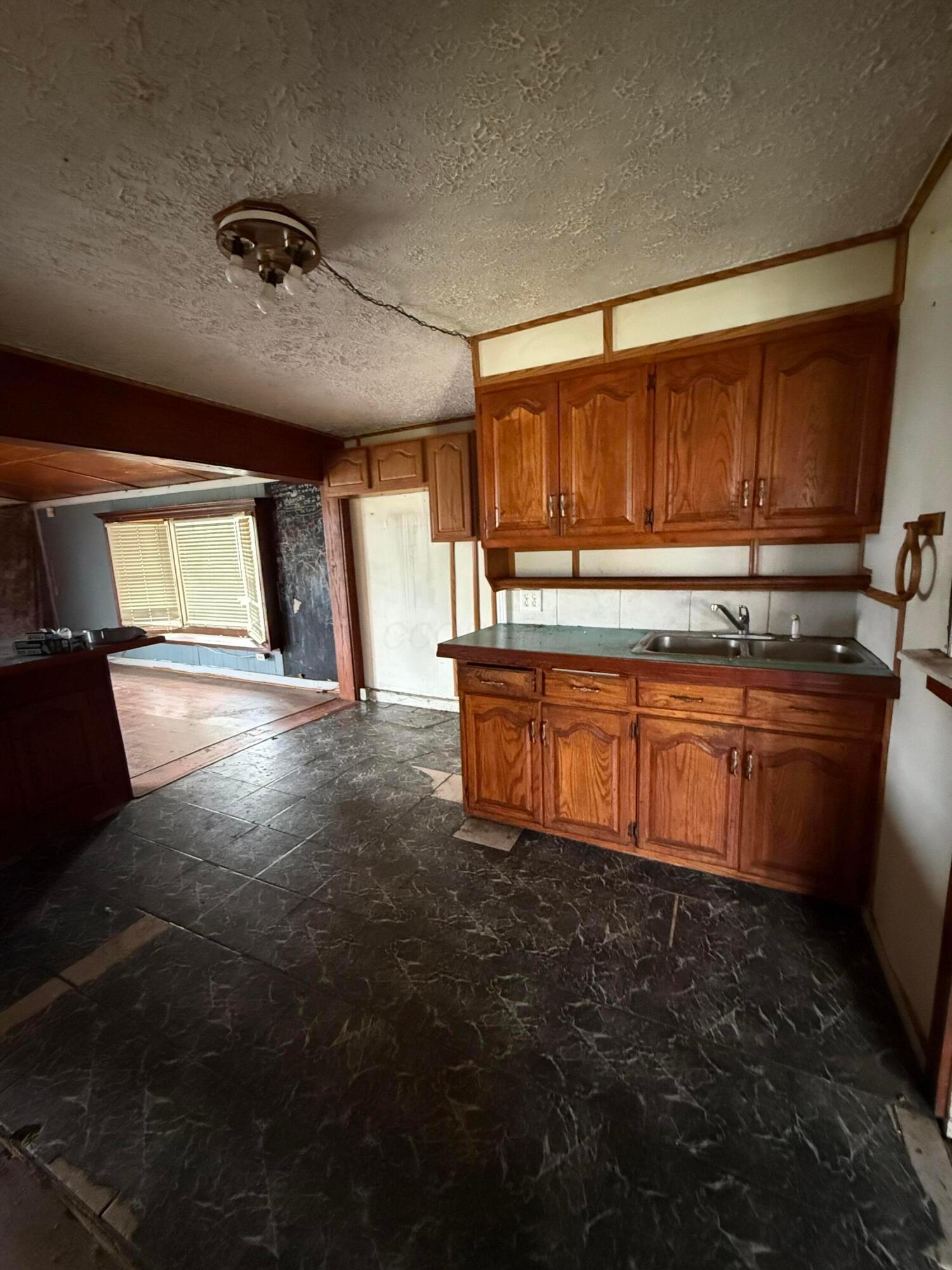 195 S 4th Street, Newark, Ohio image 21