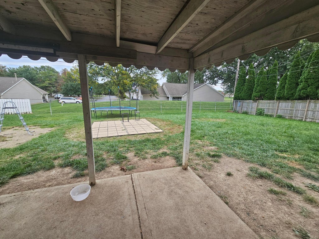 Photo of 5494 Parkville Street, Columbus, OH 43229 (MLS # 226037317)