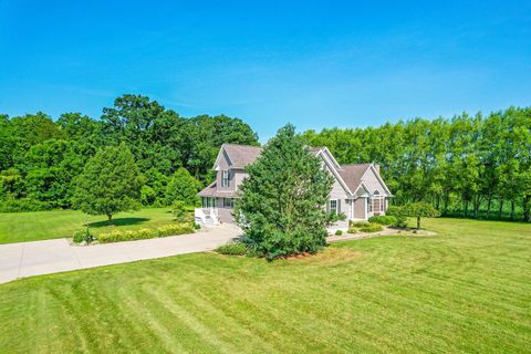 Tiny photo for 6247 State Route 61, Shelby, OH 44875 (MLS # 225024992)