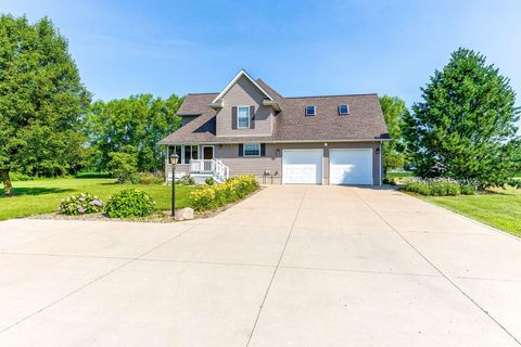 Tiny photo for 6247 State Route 61, Shelby, OH 44875 (MLS # 225024992)