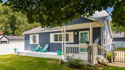 Tiny photo for 13412 Hawthorne Road NE, Thornville, OH 43076 (MLS # 226034740)