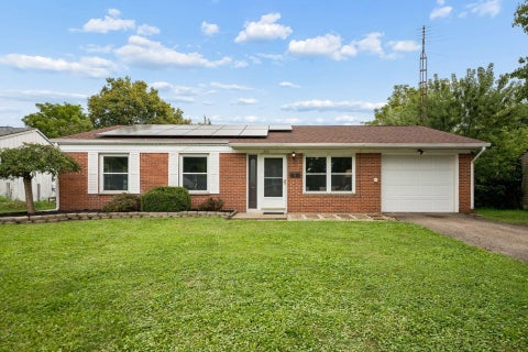 Photo of 206 Putnam Road, Heath, OH 43056 (MLS # 226035867)