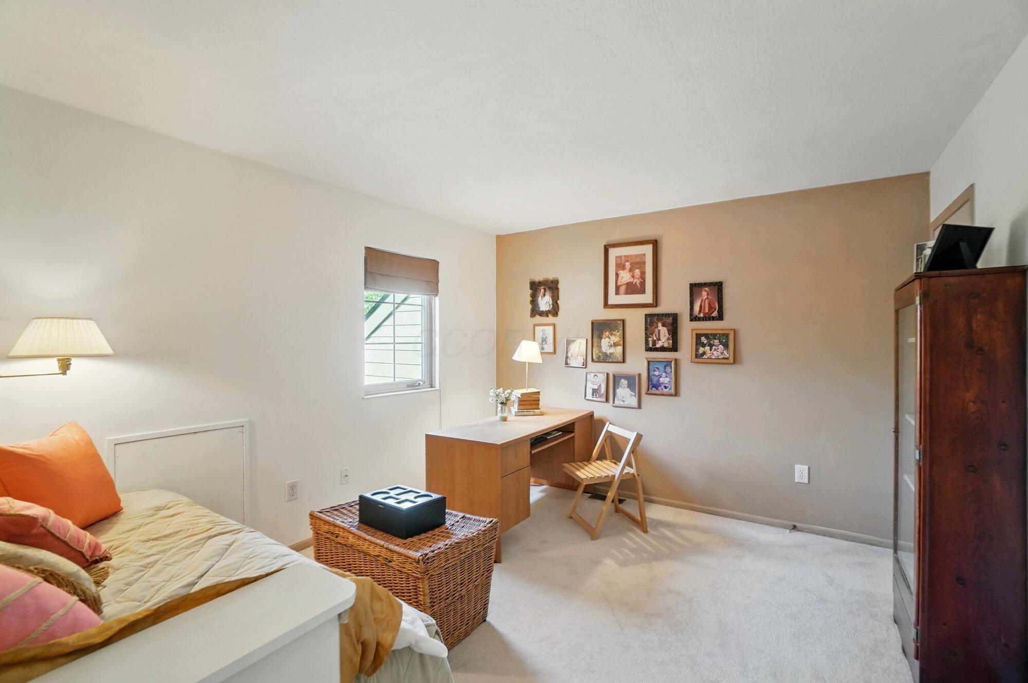 2675 Pine Marsh Drive, Grove City, Ohio image 32