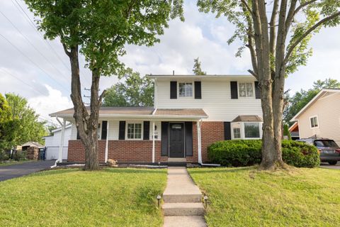 Photo of 3819 Lynward Road, Columbus, OH 43228 (MLS # 226021407)