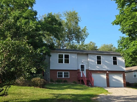 Homes For Sale - 190 Crabapple Drive<br/> Howard, OH 43028