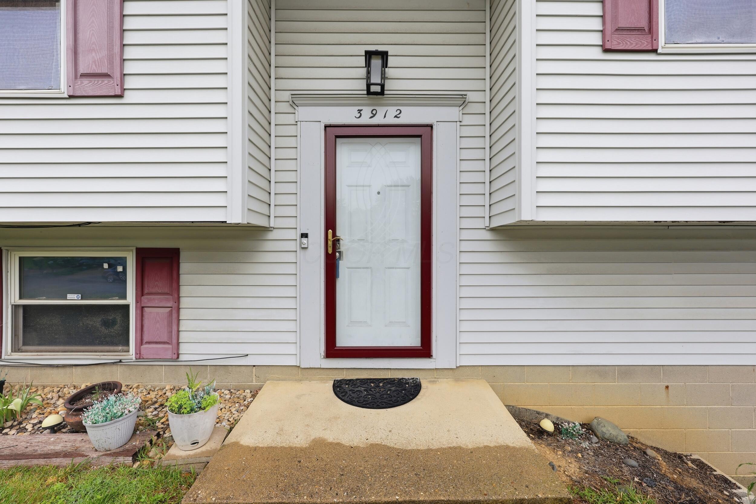3912 Farm Brook Lane