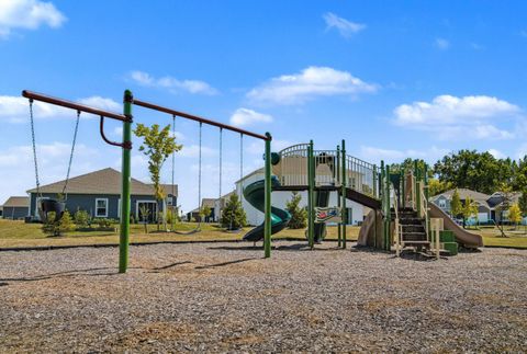 Tiny photo for 750 Sunny Vale Drive, Delaware, OH 43015 (MLS # 226002873)