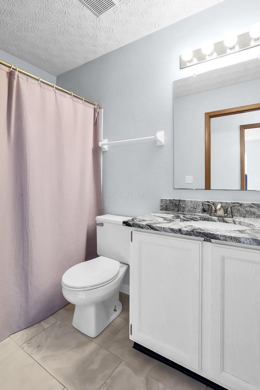 696 N Starr Drive, Pickerington, Ohio image 23