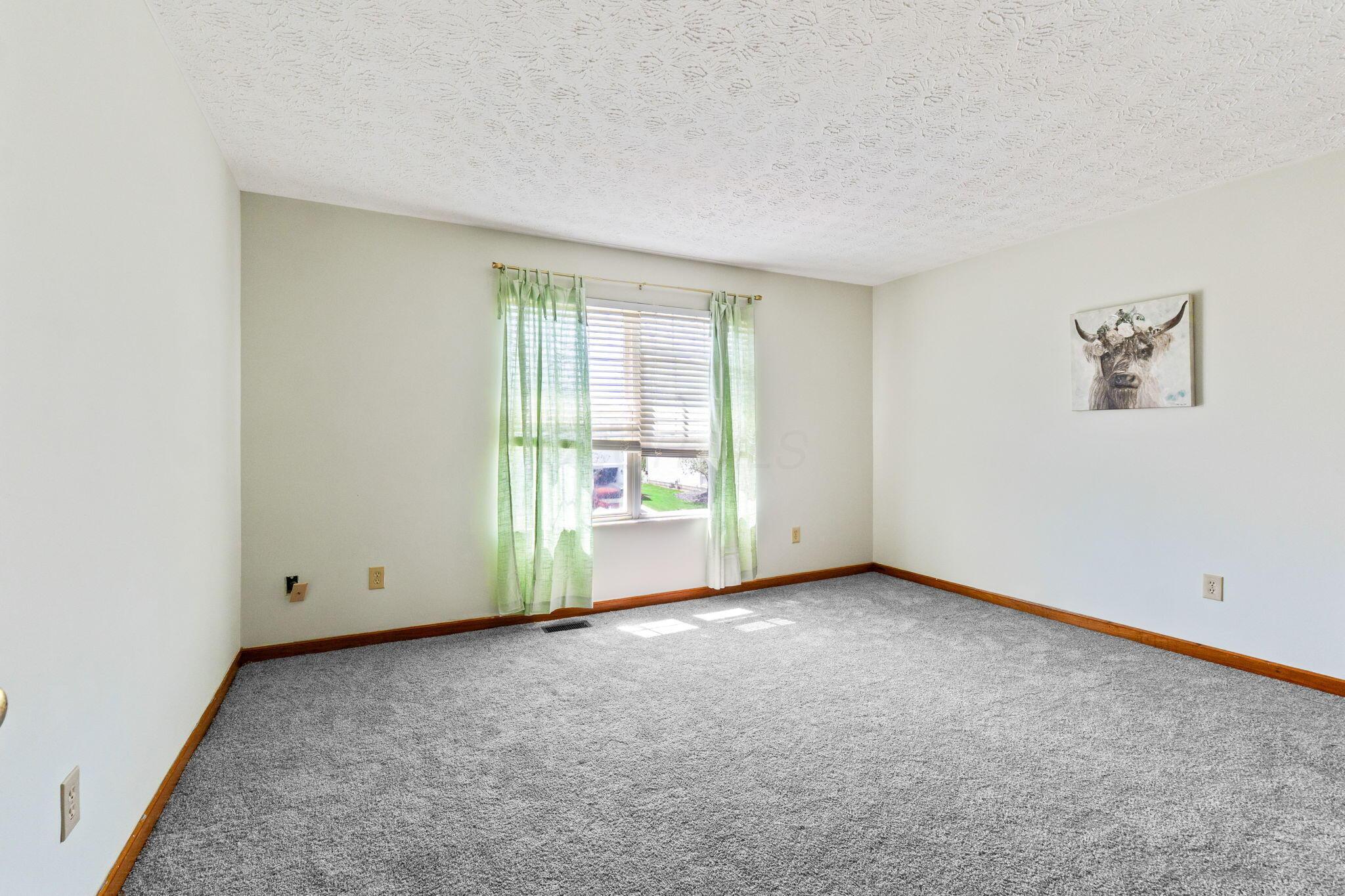 1451 Carmel Drive, Marysville, Ohio image 33