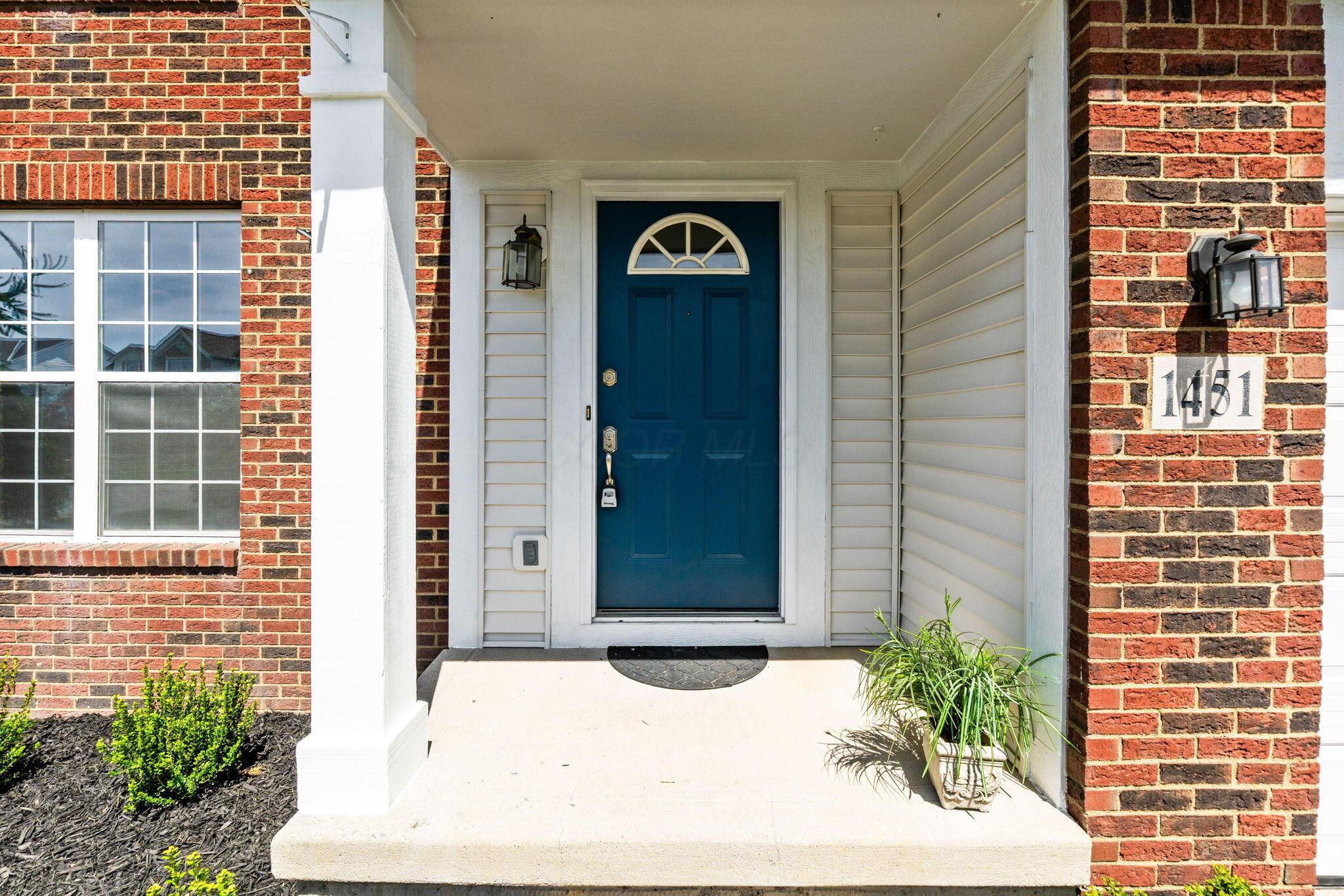1451 Carmel Drive, Marysville, Ohio image 2