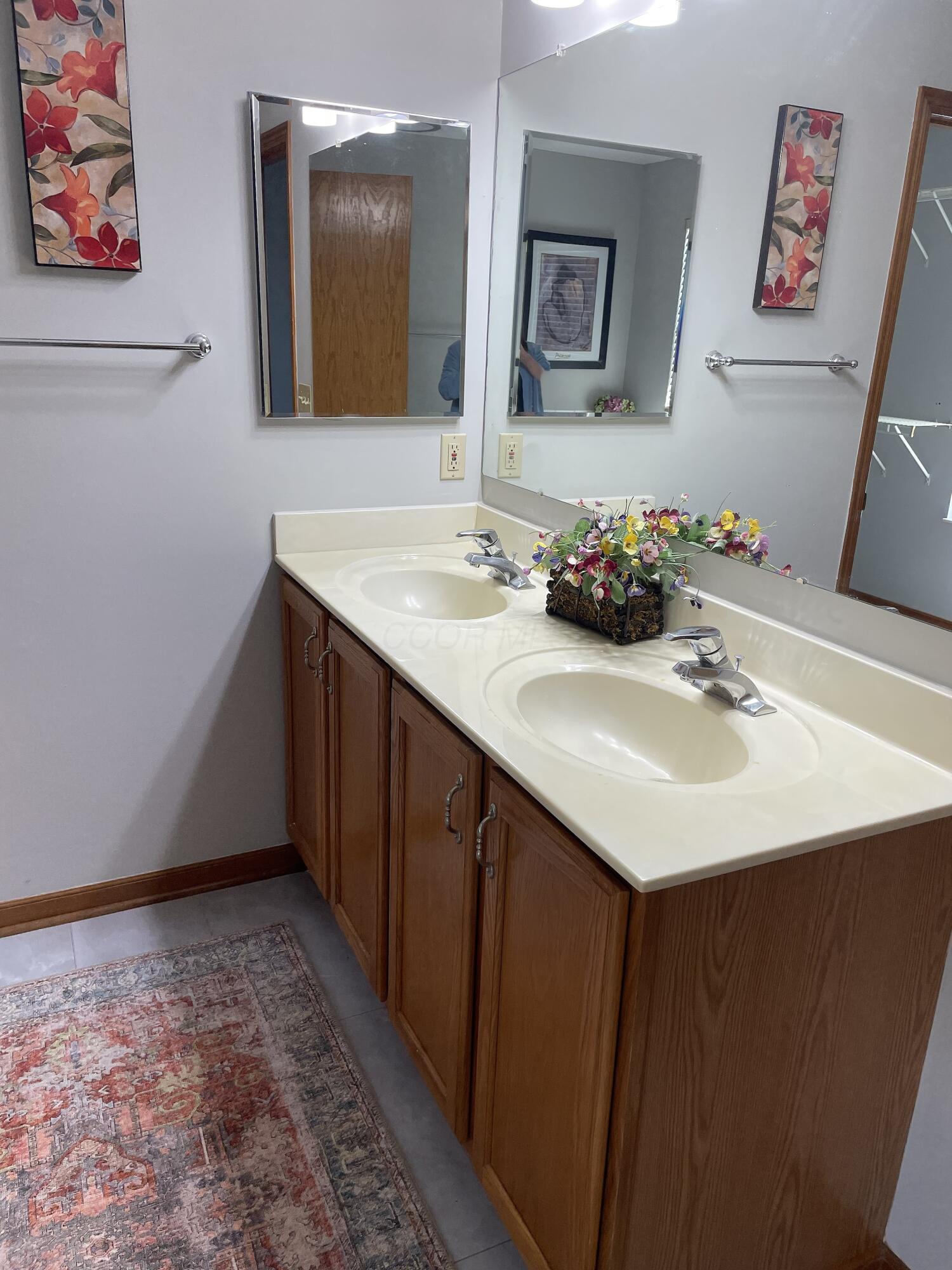 1451 Carmel Drive, Marysville, Ohio image 29