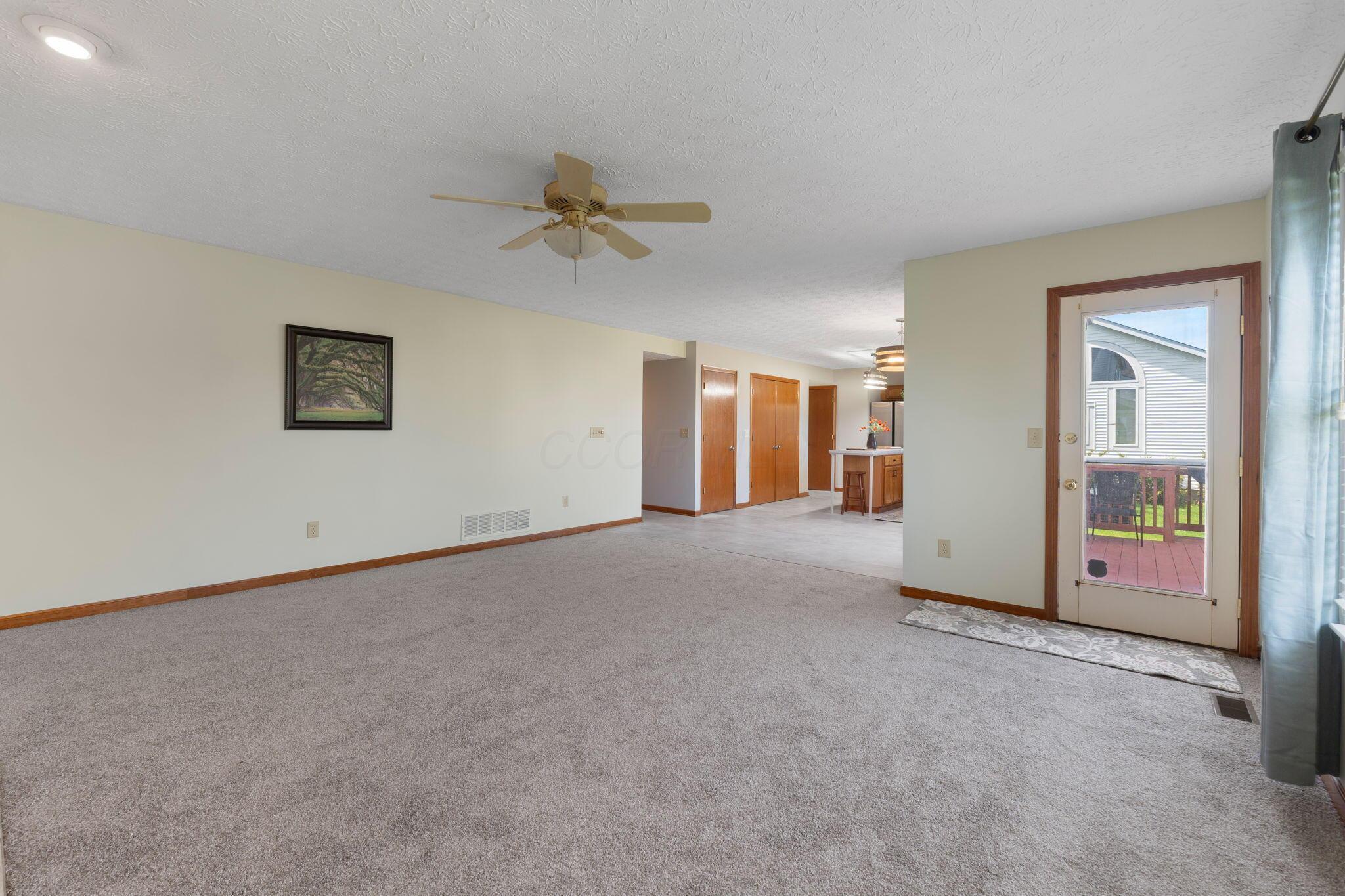 1451 Carmel Drive, Marysville, Ohio image 16