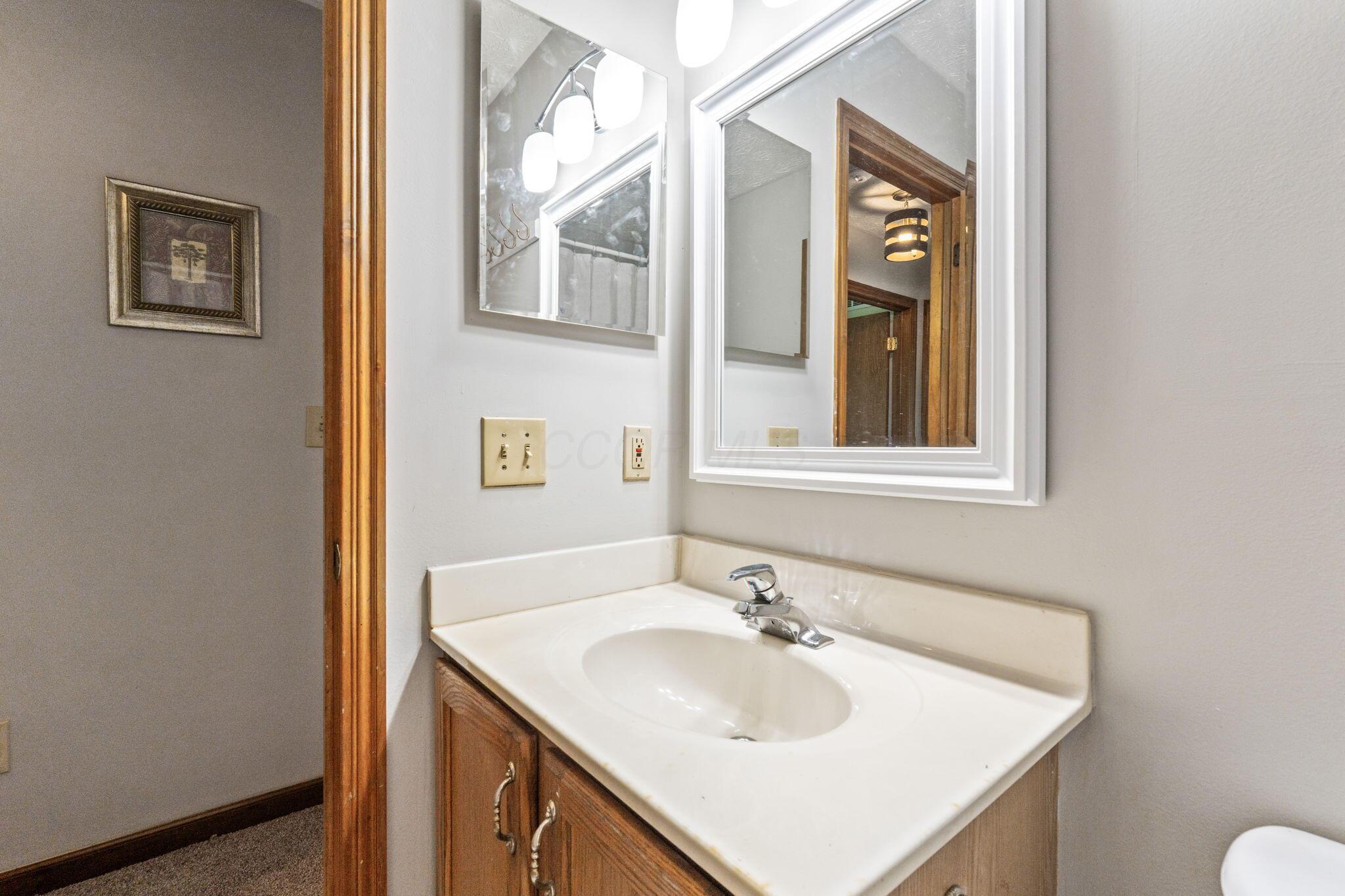 1451 Carmel Drive, Marysville, Ohio image 39