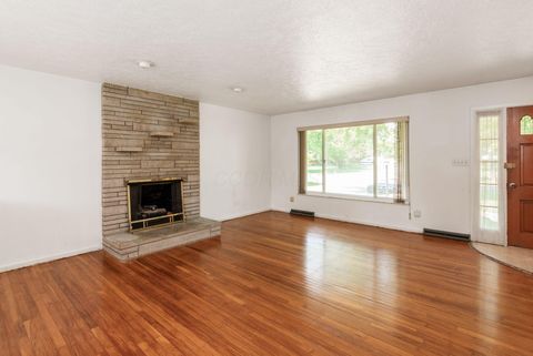 Tiny photo for 5166 Southern Grove Drive, Grove City, OH 43123 (MLS # 226004426)