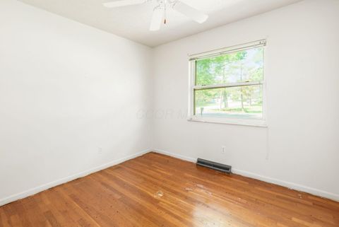 Tiny photo for 5166 Southern Grove Drive, Grove City, OH 43123 (MLS # 226004426)