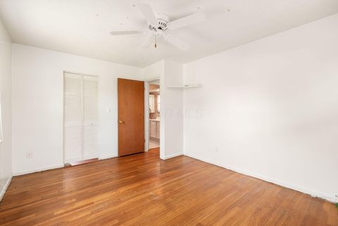 Tiny photo for 5166 Southern Grove Drive, Grove City, OH 43123 (MLS # 226004426)