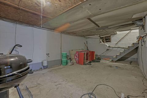 Tiny photo for 711 N High Street, Lancaster, OH 43130 (MLS # 225039702)