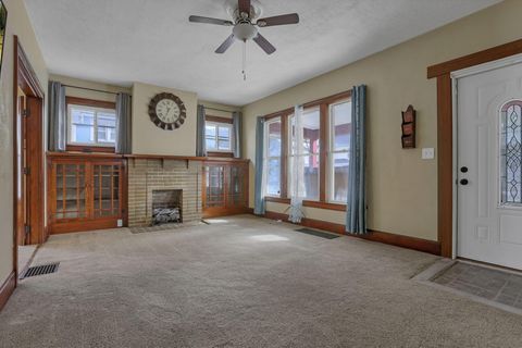 Tiny photo for 711 N High Street, Lancaster, OH 43130 (MLS # 225039702)