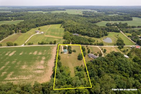 Tiny photo for 2621 Larimore Road, Mount Vernon, OH 43050 (MLS # 226027380)