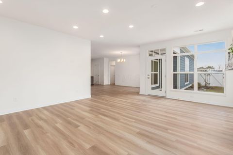 Tiny photo for 5176 Clarewood Lane, Dublin, OH 43016 (MLS # 226001986)