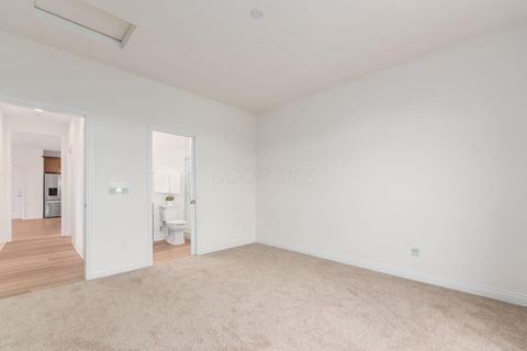 Tiny photo for 5176 Clarewood Lane, Dublin, OH 43016 (MLS # 226001986)