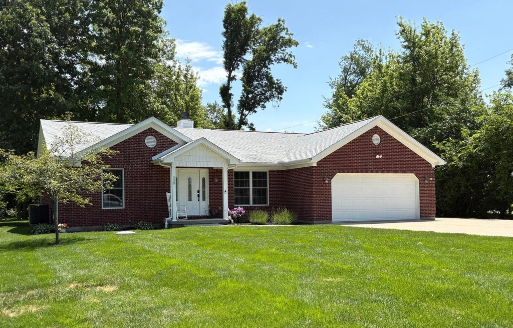 Photo of 938 Shoshone Trail, Jamestown, OH 45335 (MLS # 226020615)