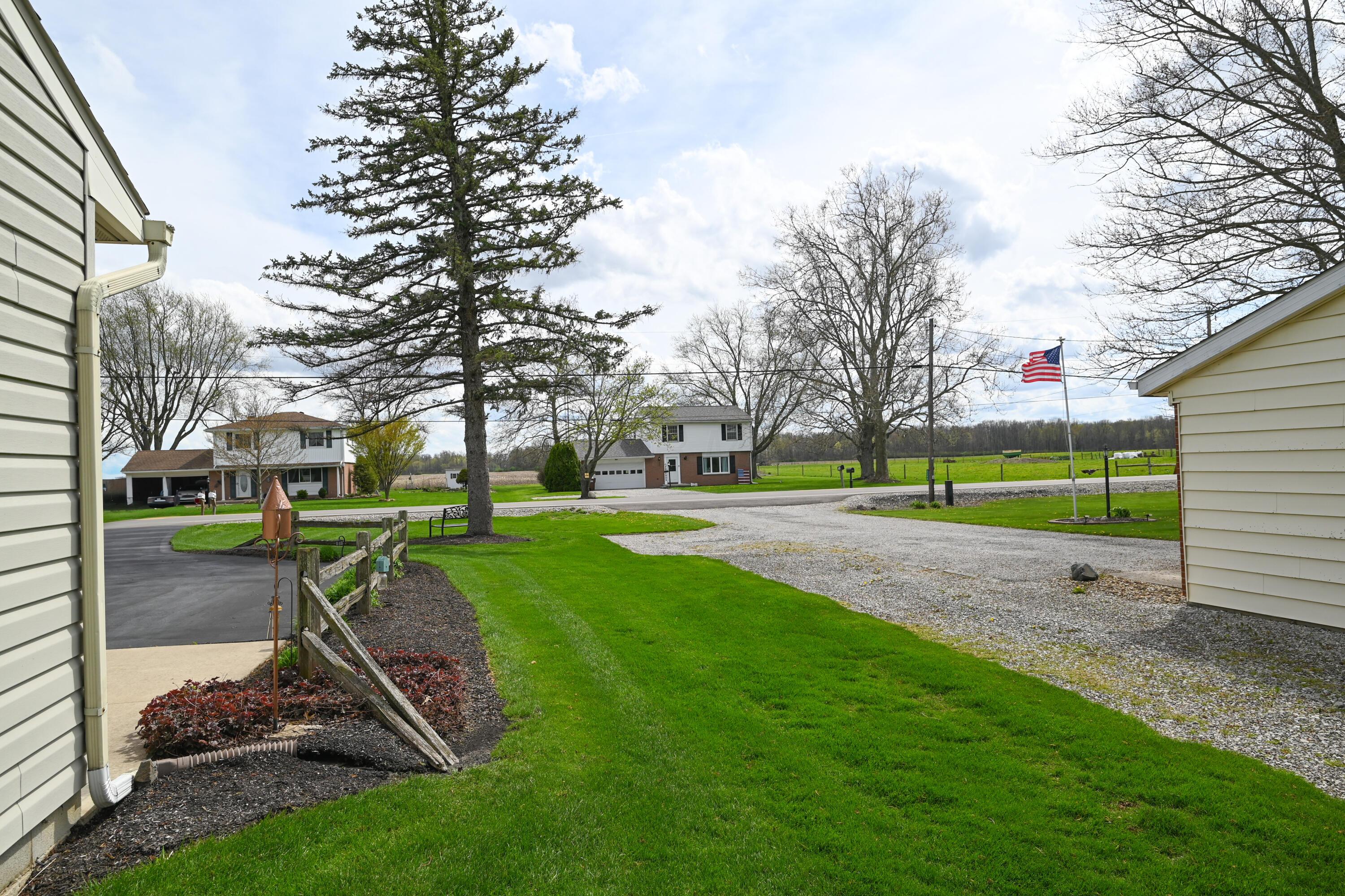2266 Marion Cardington Road, Marion, Ohio image 6