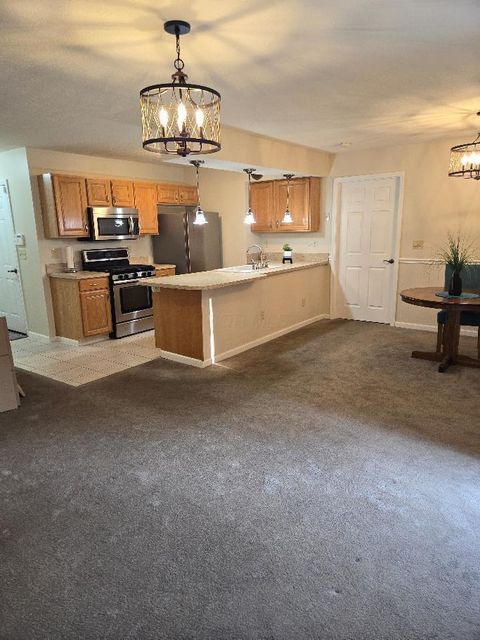 Tiny photo for 4279 Cobbleton Grove Circle 3 #3, Canal Winchester, OH 43110 (MLS # 226027029)