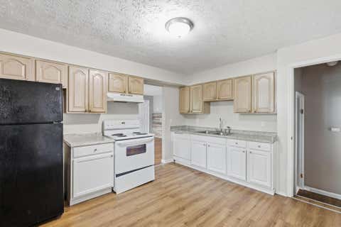 Tiny photo for 3599 Astor Avenue, Columbus, OH 43227 (MLS # 226032135)